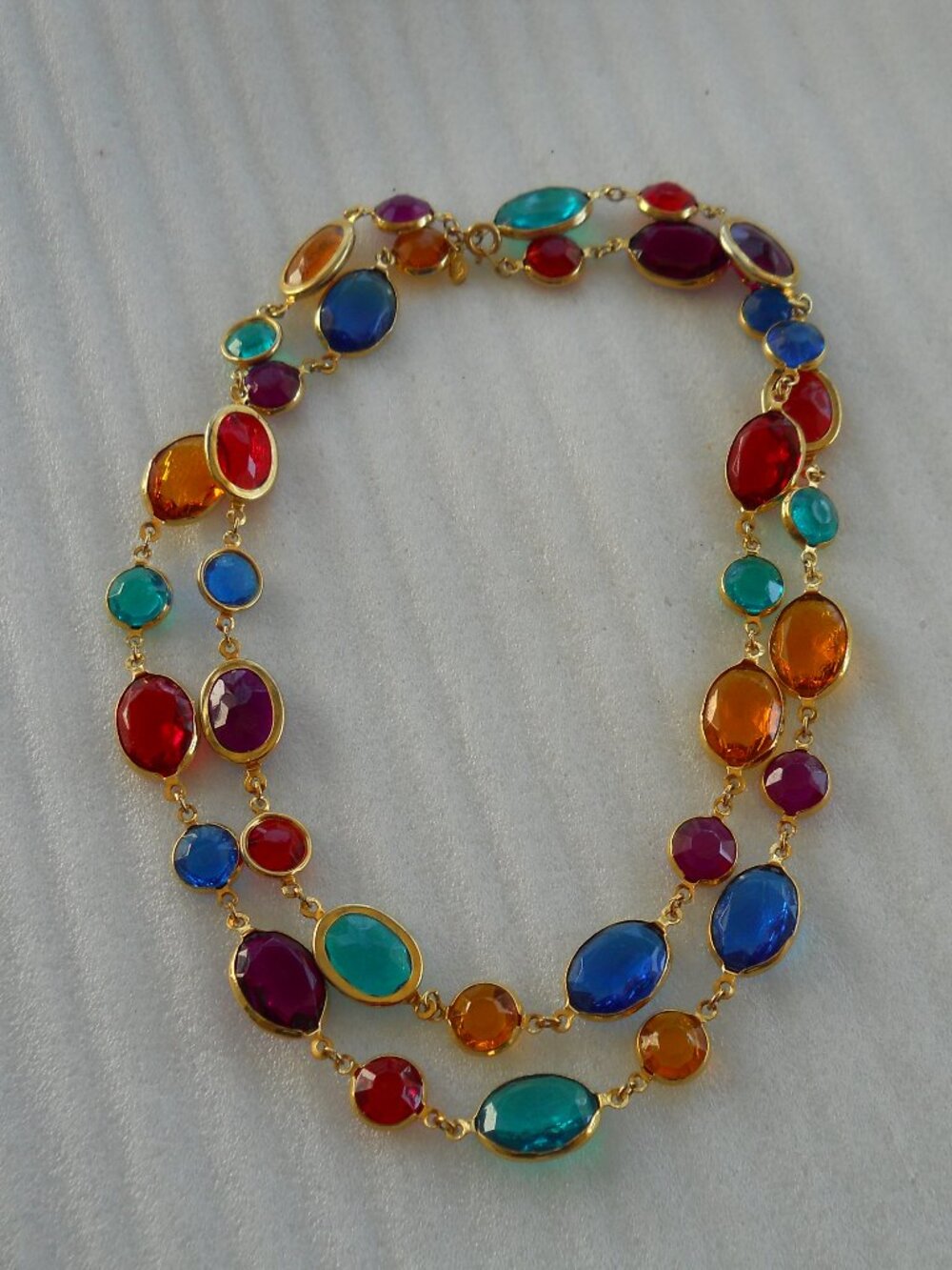 Premier Designs - Rhinestone Bezel Set Necklace 730